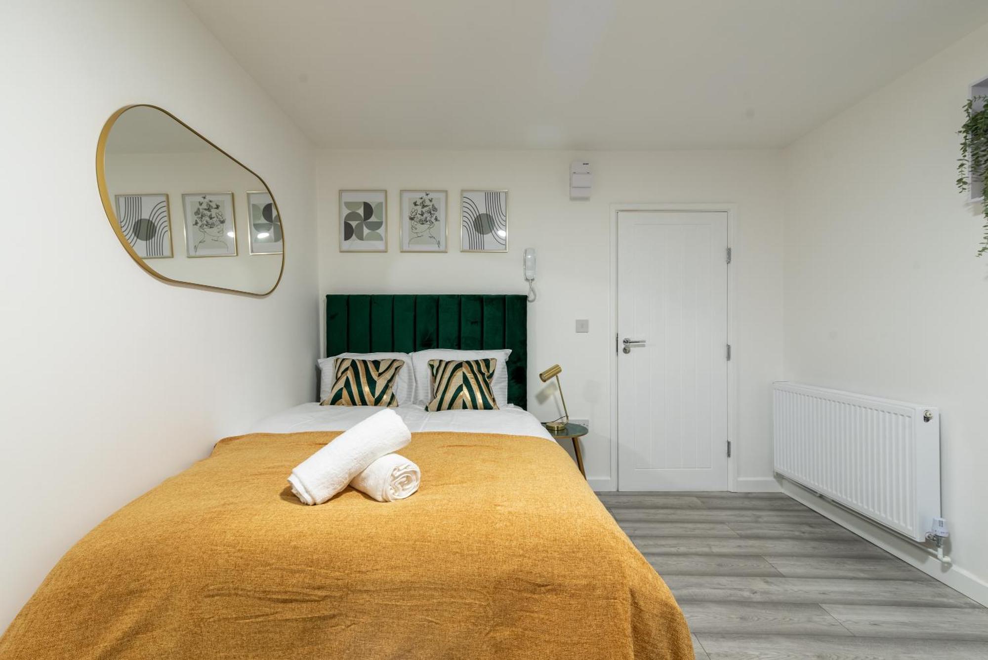 Cosy Cardiff Apartments - Garden Lounge Luaran gambar