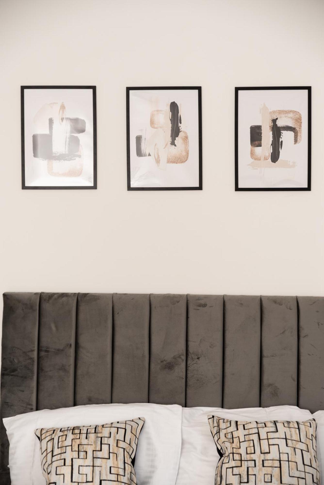 Cosy Cardiff Apartments - Garden Lounge Luaran gambar