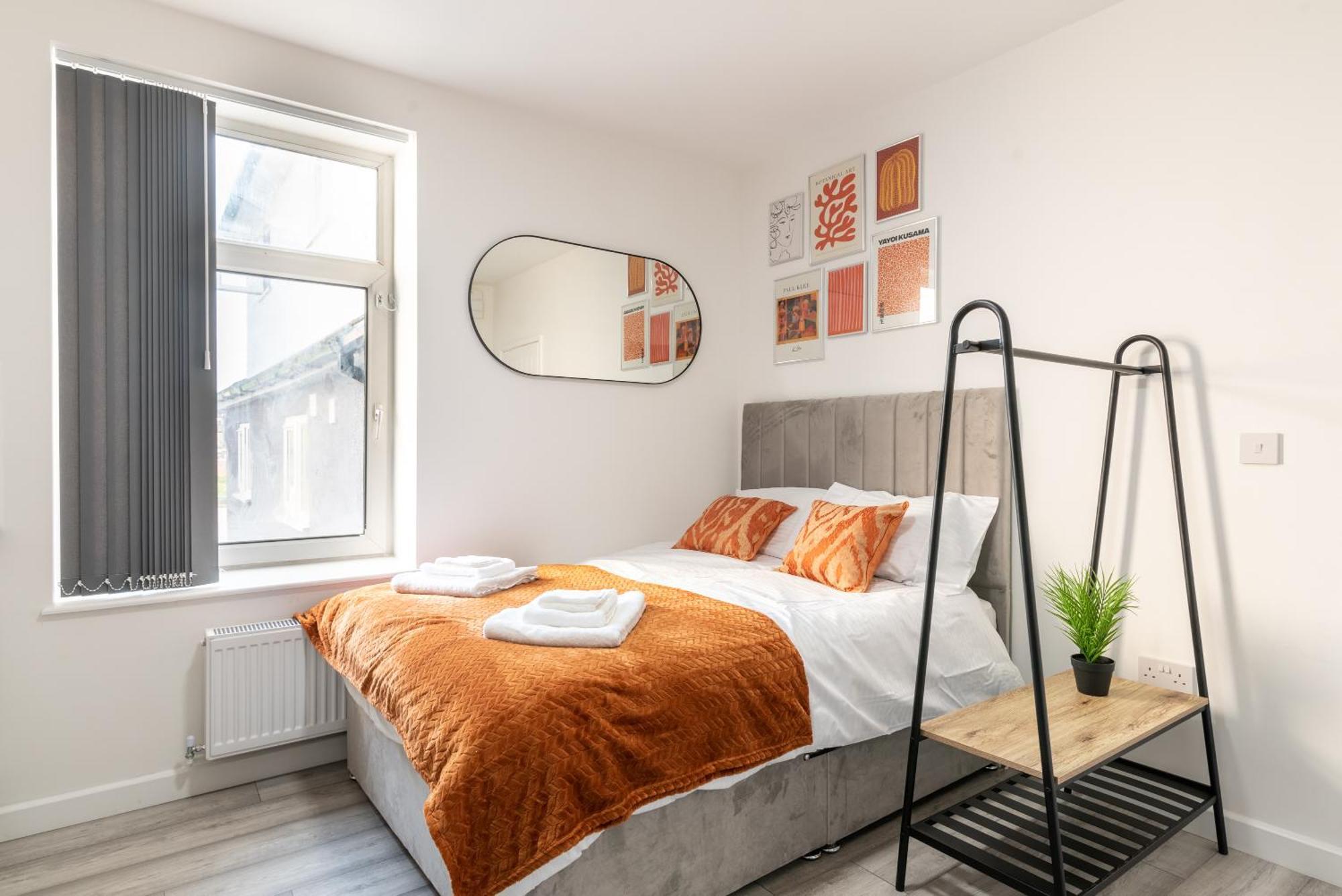 Cosy Cardiff Apartments - Garden Lounge Luaran gambar
